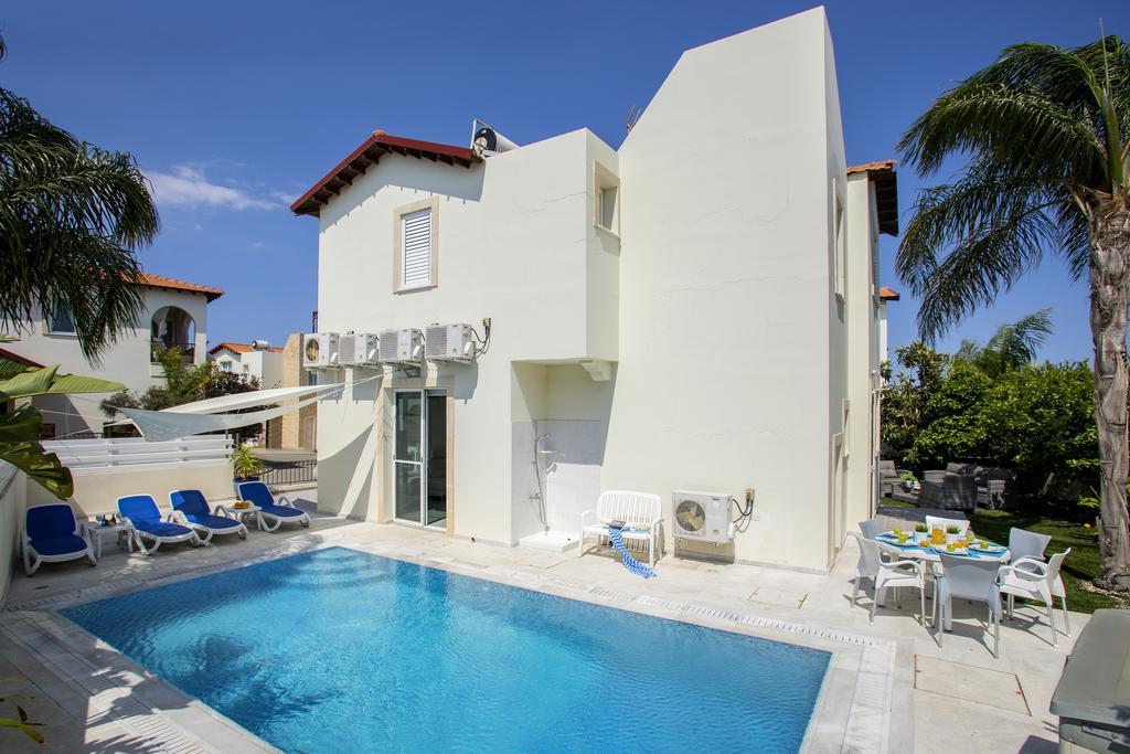 Villa Raflia Pernera Exterior photo